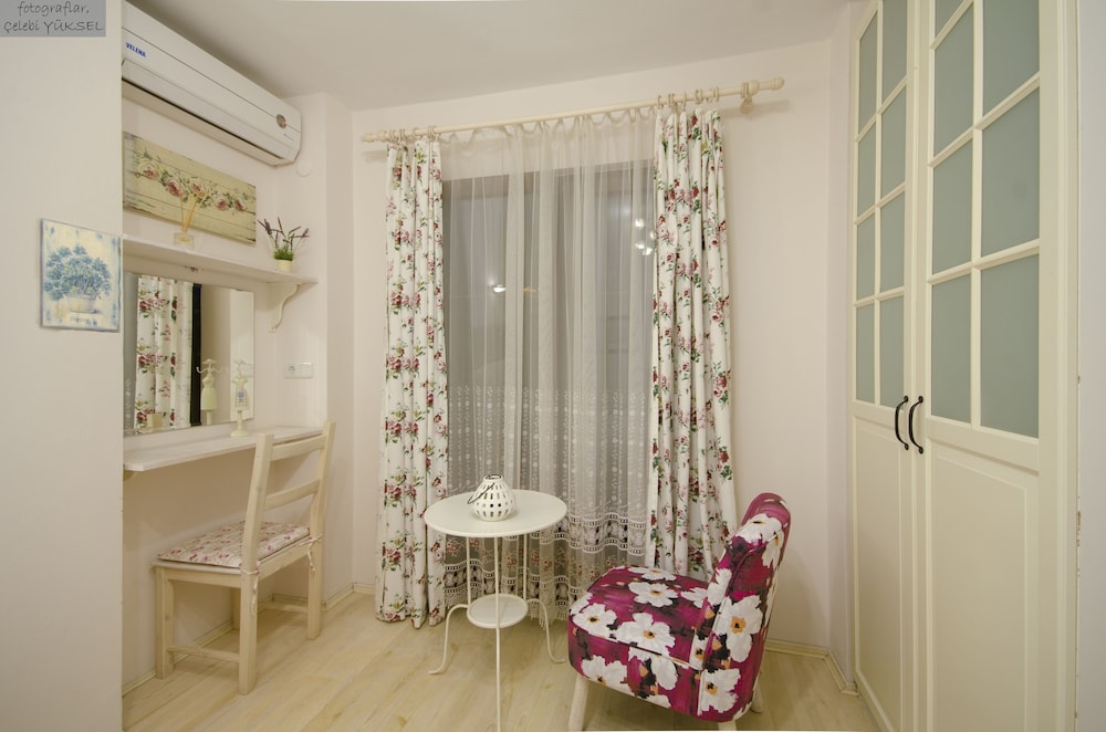 Agva Piazza Hotel 3