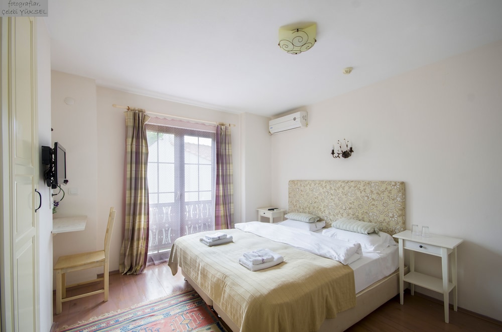 Agva Piazza Hotel 2