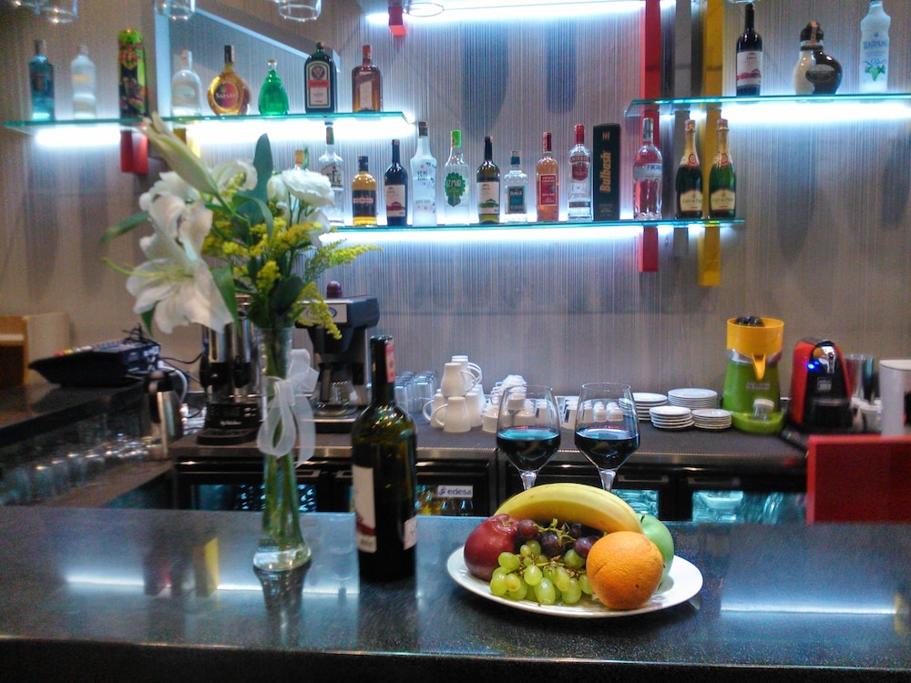 All Inn Hotel 24