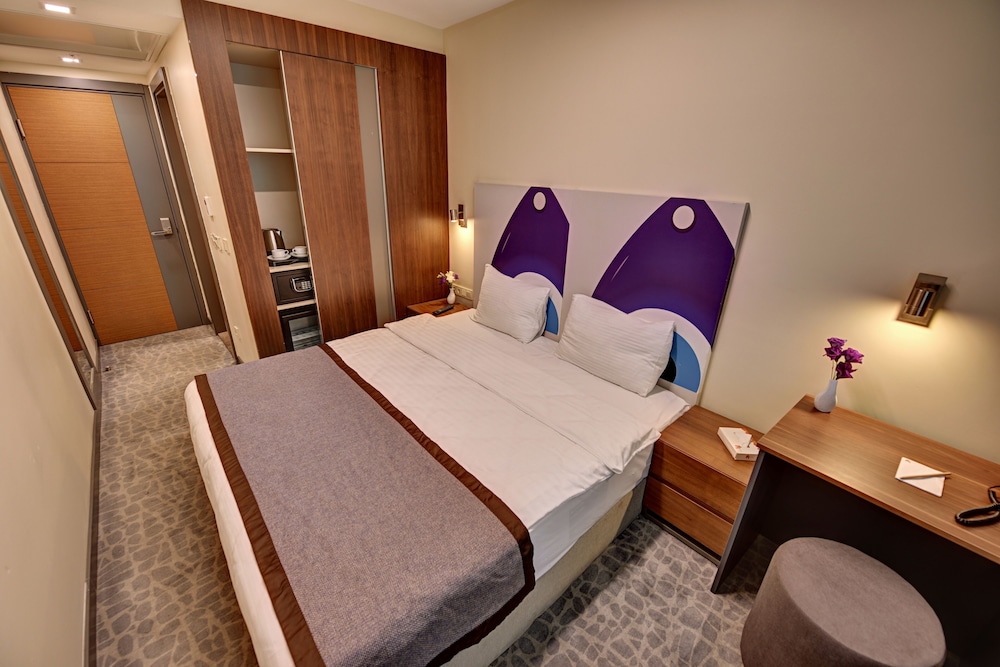 All Inn Hotel 11