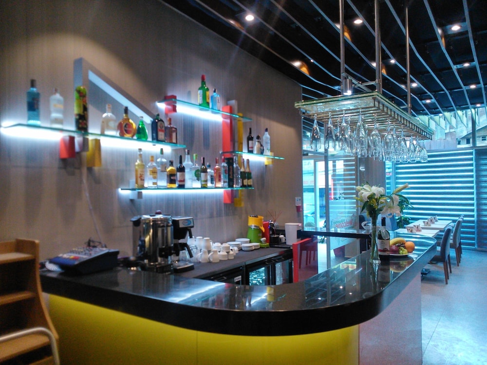 All Inn Hotel 23