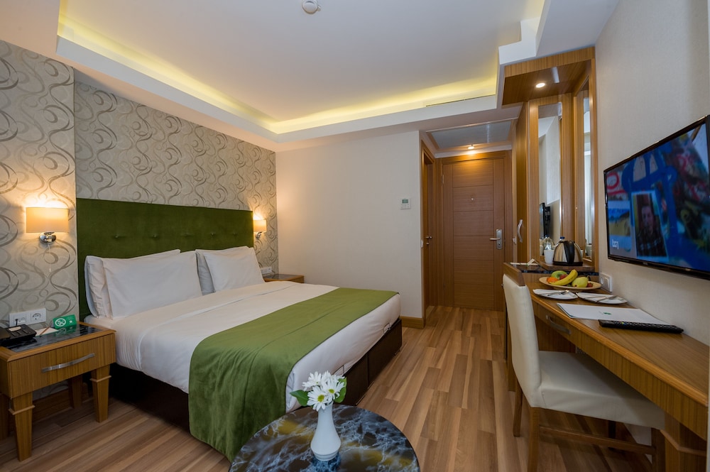 Bizim Hotel 16