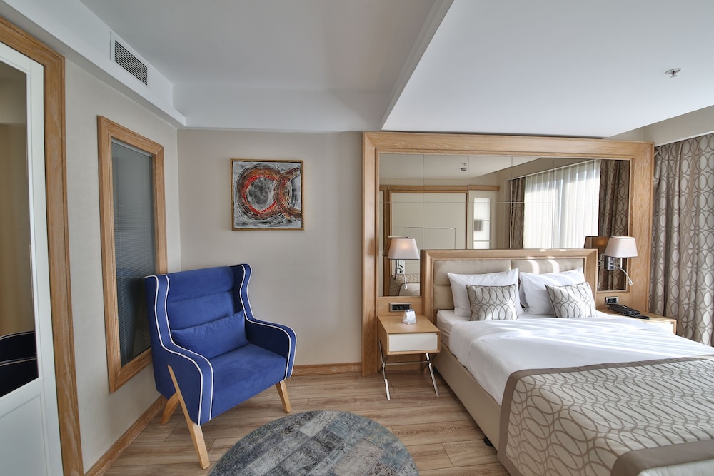 Bof Hotels Ceo Suites Atasehir 19