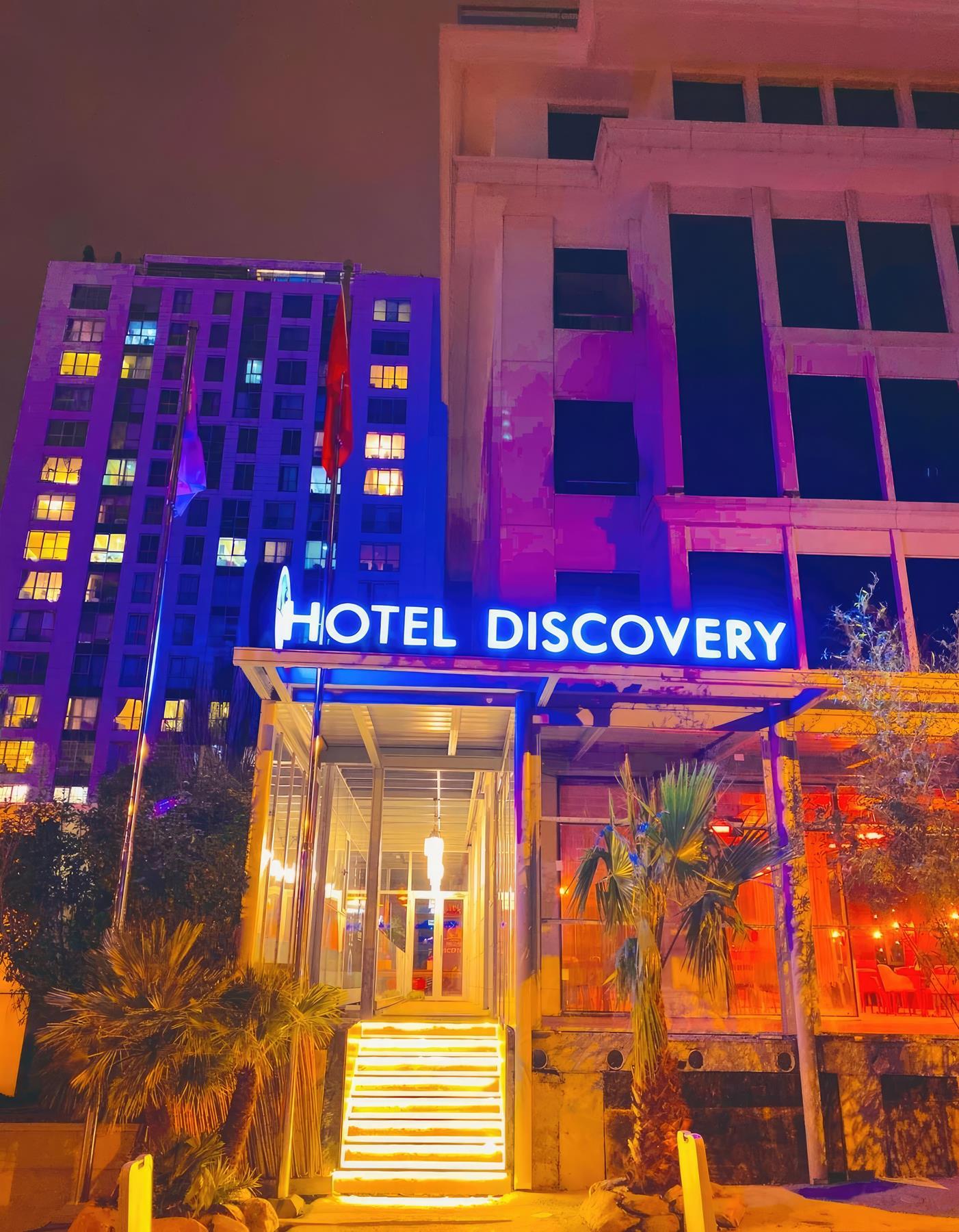 Discovery Hotel 2