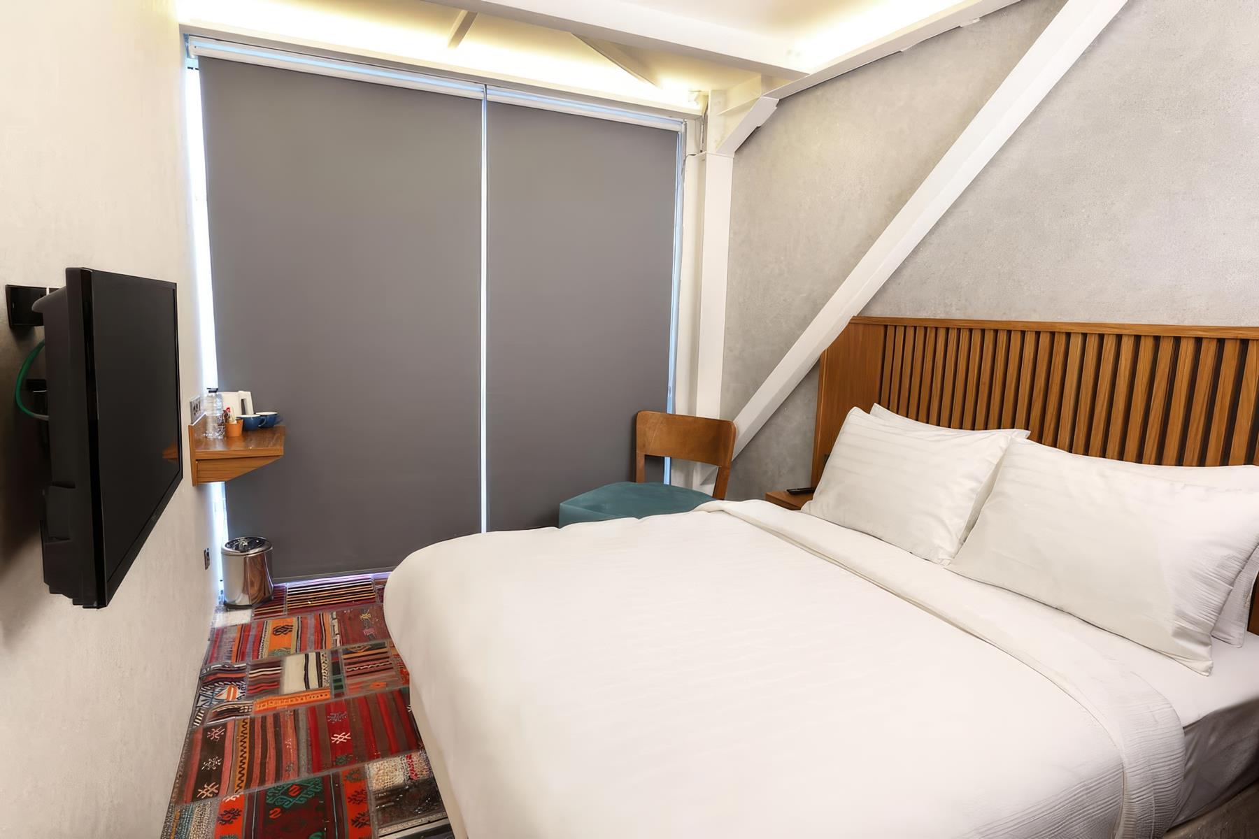 Discovery Hotel 4