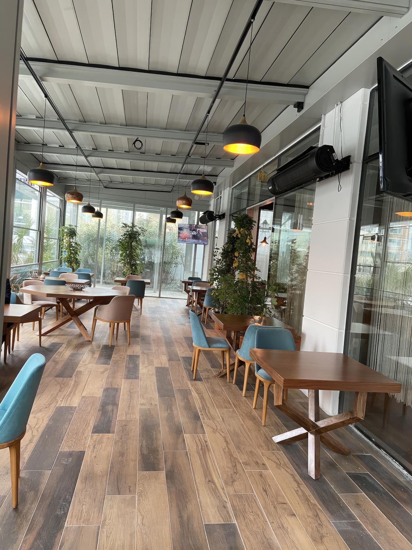 Discovery Hotel 20