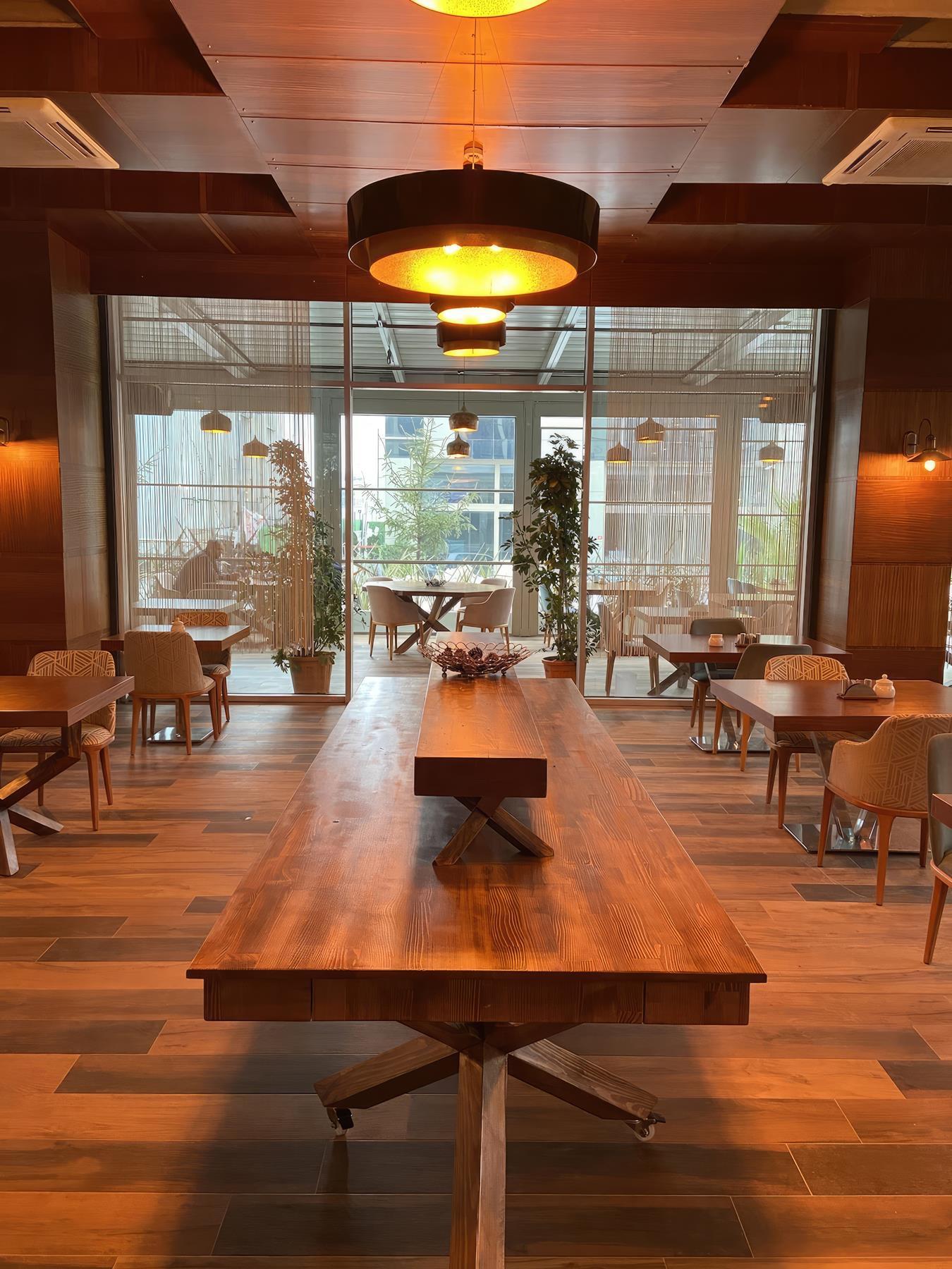 Discovery Hotel 22