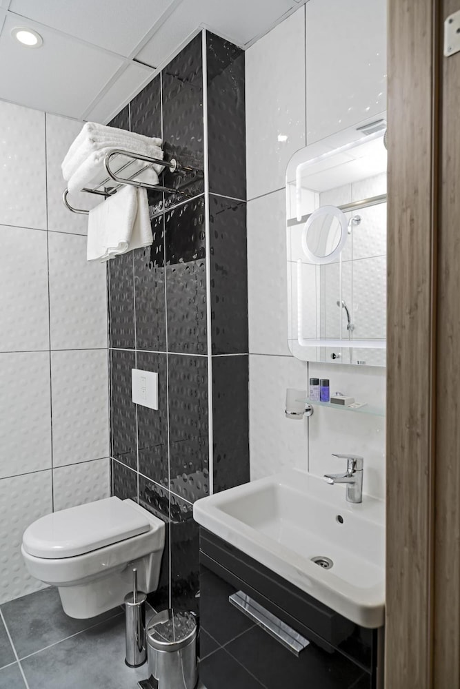 Demir Suite Hotel 19