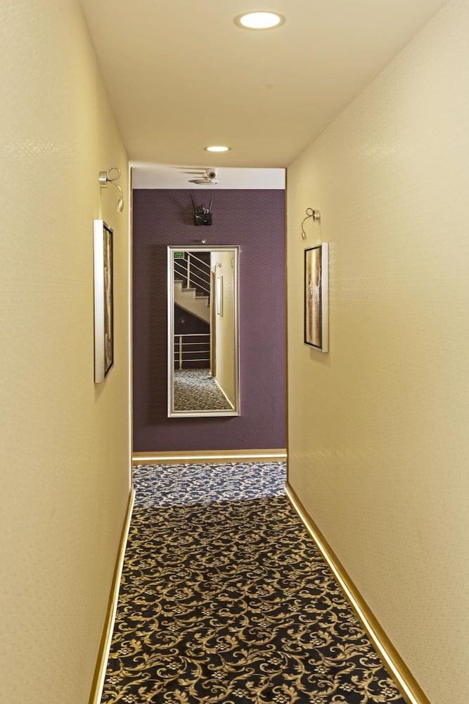 Demir Suite Hotel 24
