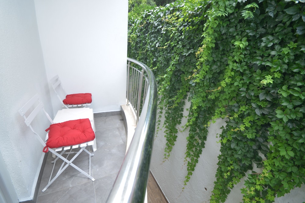 Doc's Boutique Hotel 19