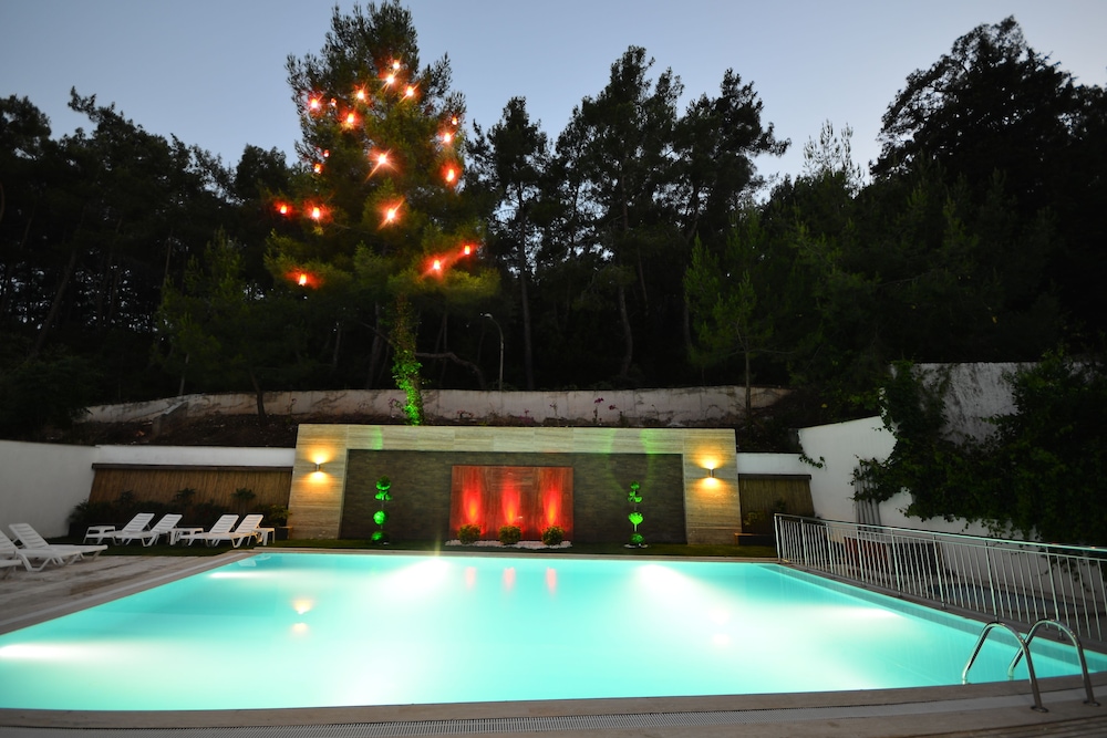 Doc's Boutique Hotel 22