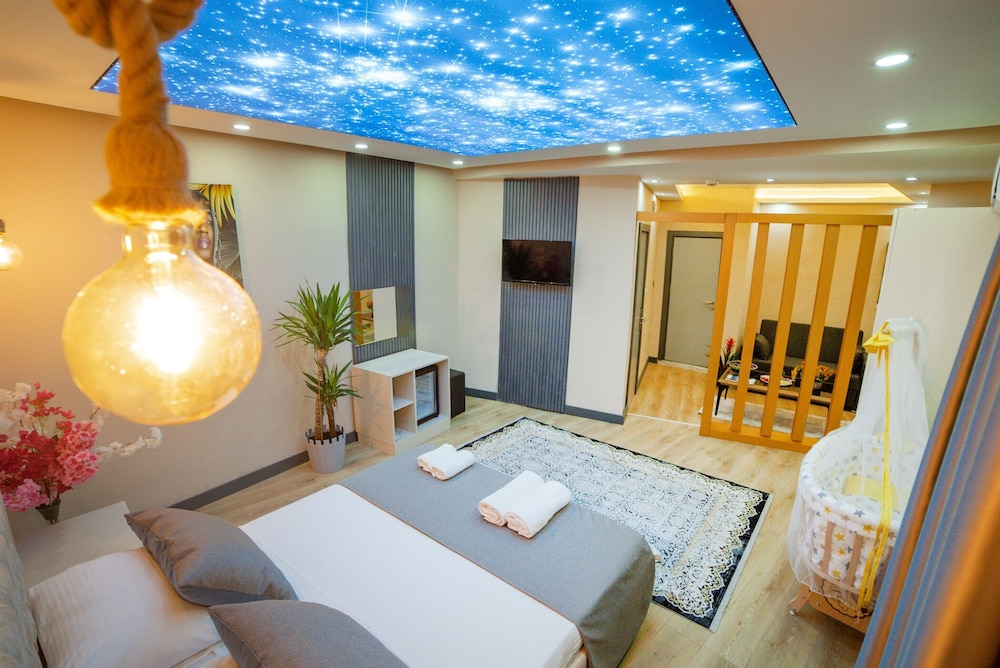 Blue Marina Hotel 21