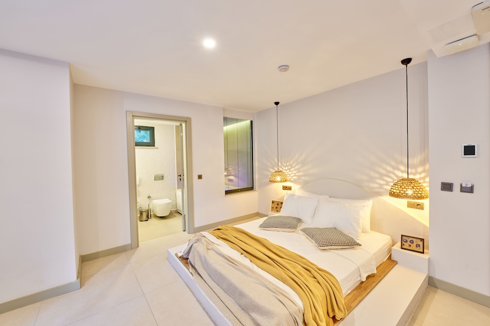 Lilium Boutique Hotel 10