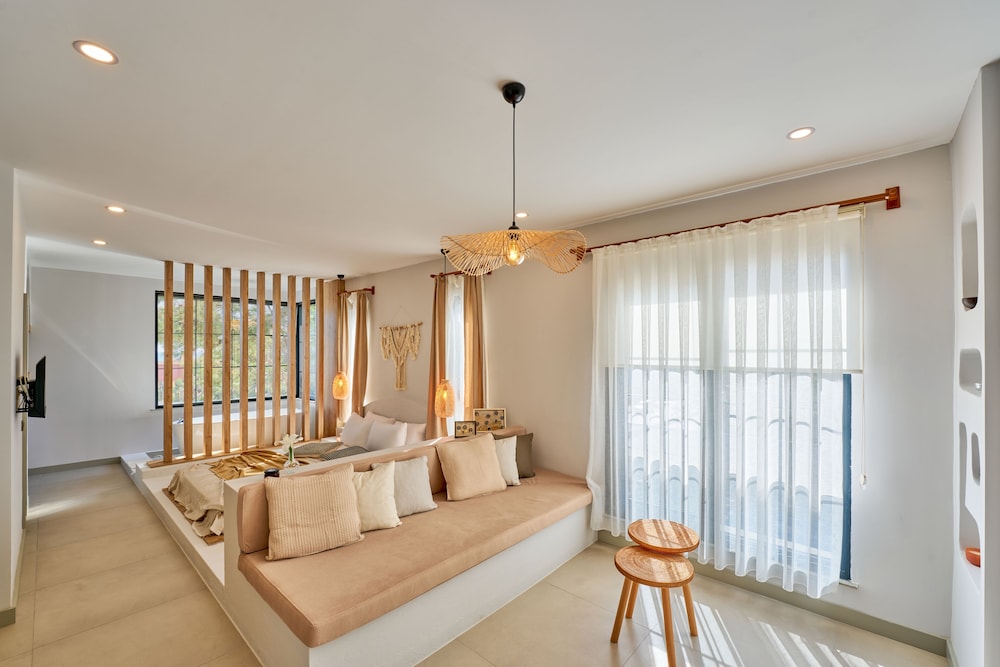 Lilium Boutique Hotel 21