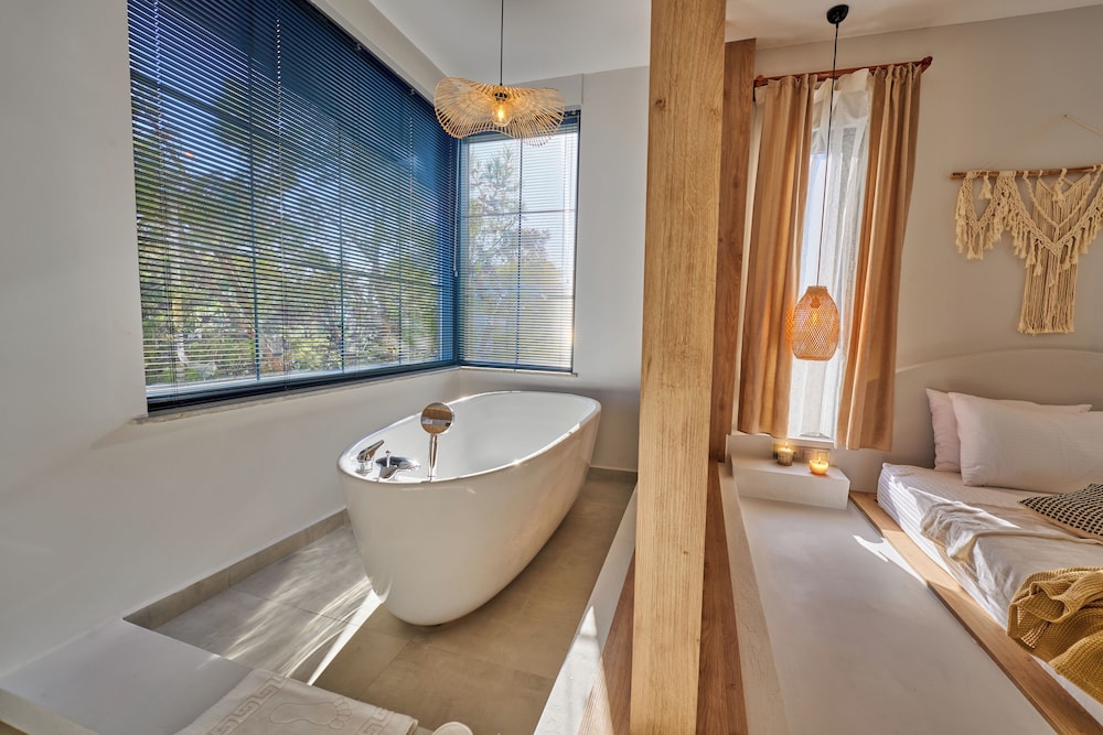 Lilium Boutique Hotel 17