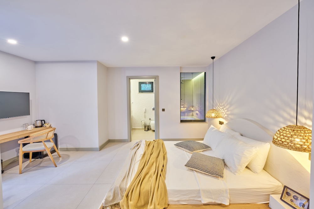 Lilium Boutique Hotel 11