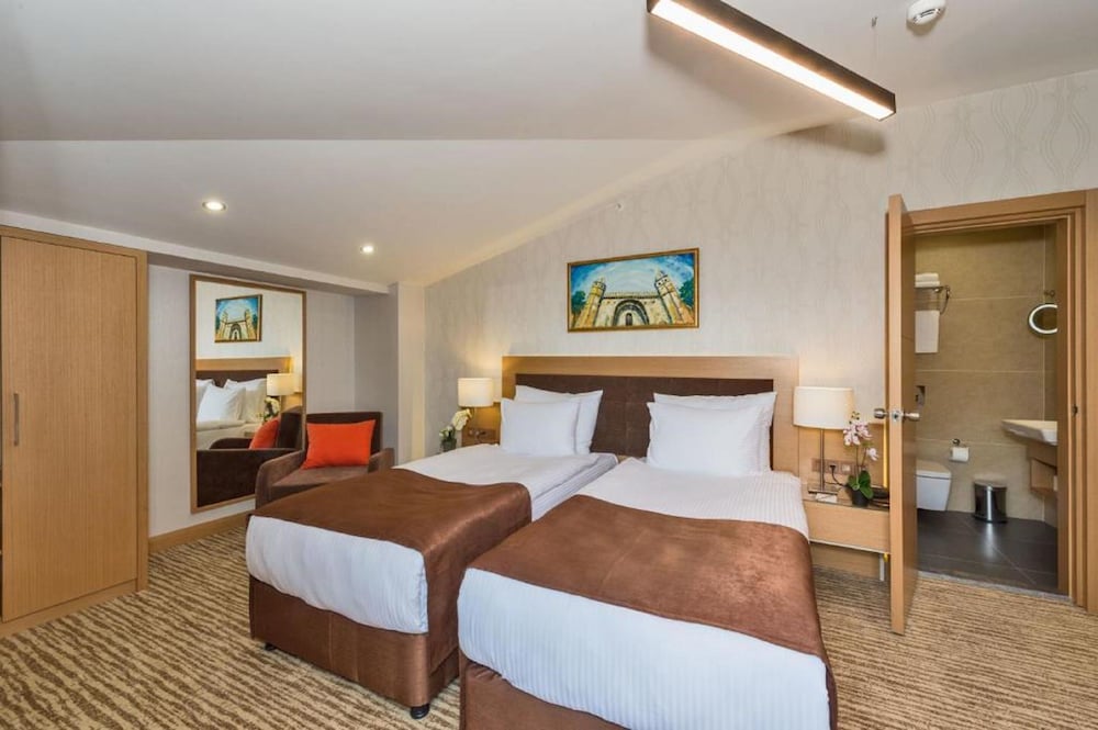 Hotel Boursier 24