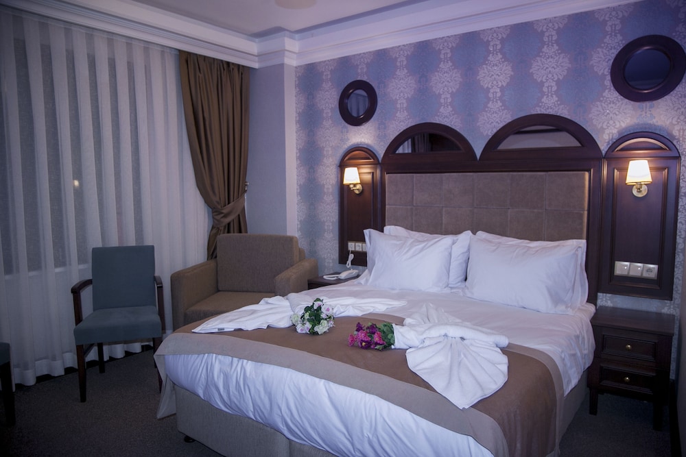 Hotel Golden Pen 5