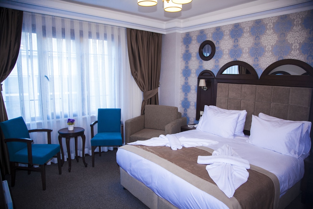Hotel Golden Pen 11