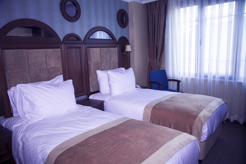 Hotel Golden Pen 4