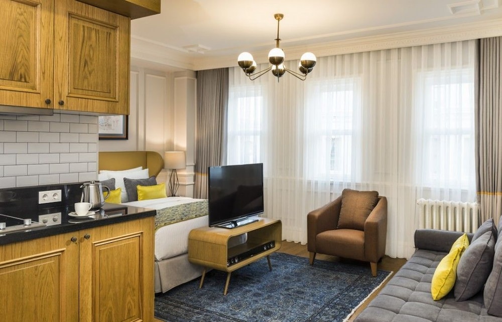 Nevv Bosphorus Hotel & Suites 10
