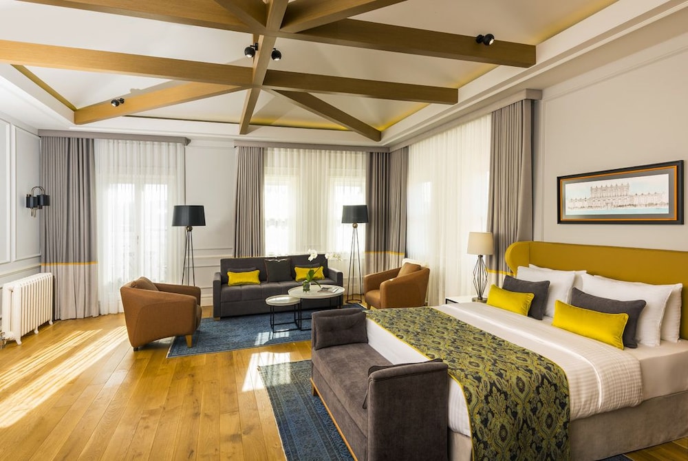 Nevv Bosphorus Hotel & Suites 9