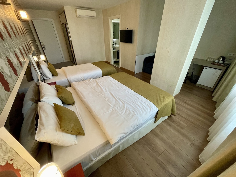 Era Palace Hotel A-Blok 12
