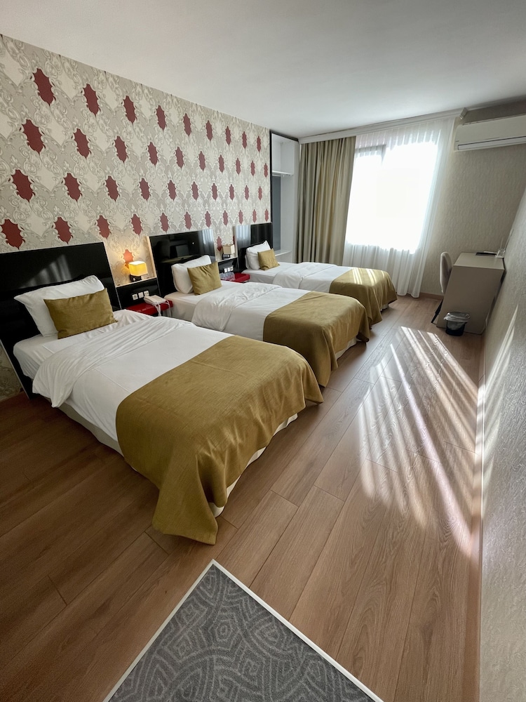 Era Palace Hotel A-Blok 6