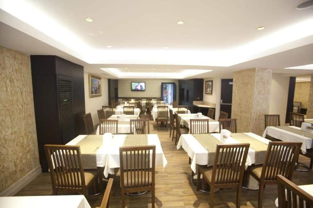Grand Laleli Hotel 21