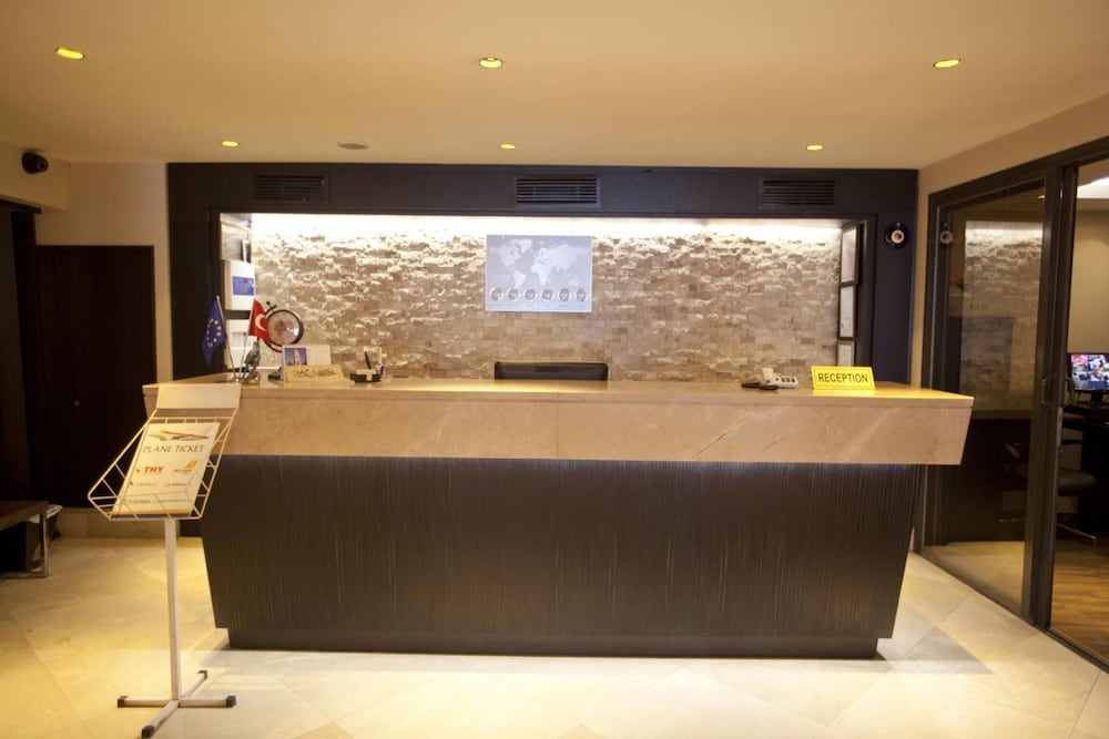 Grand Laleli Hotel 3
