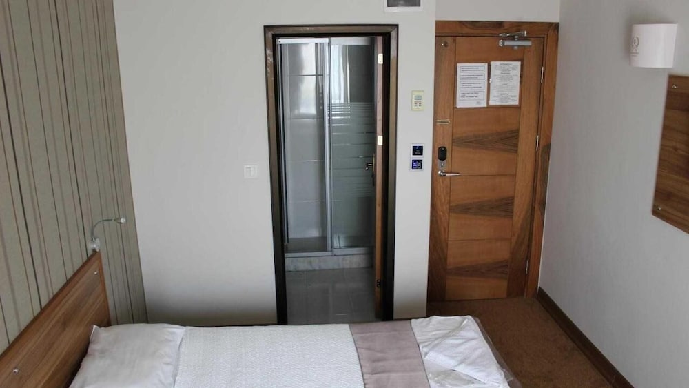 Grand Laleli Hotel 11