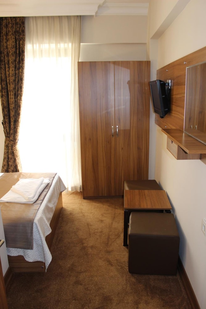 Grand Laleli Hotel 16