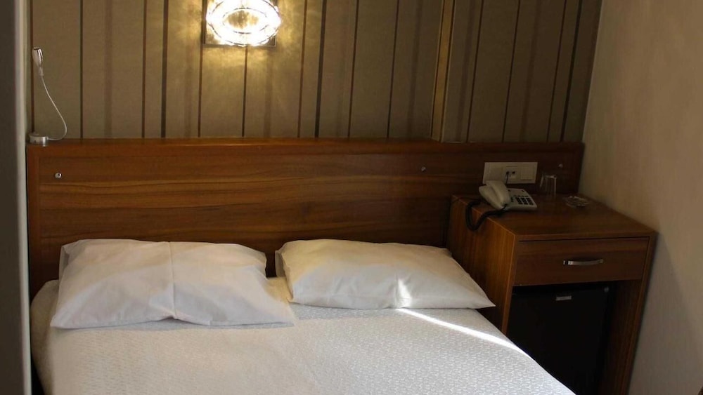 Grand Laleli Hotel 12