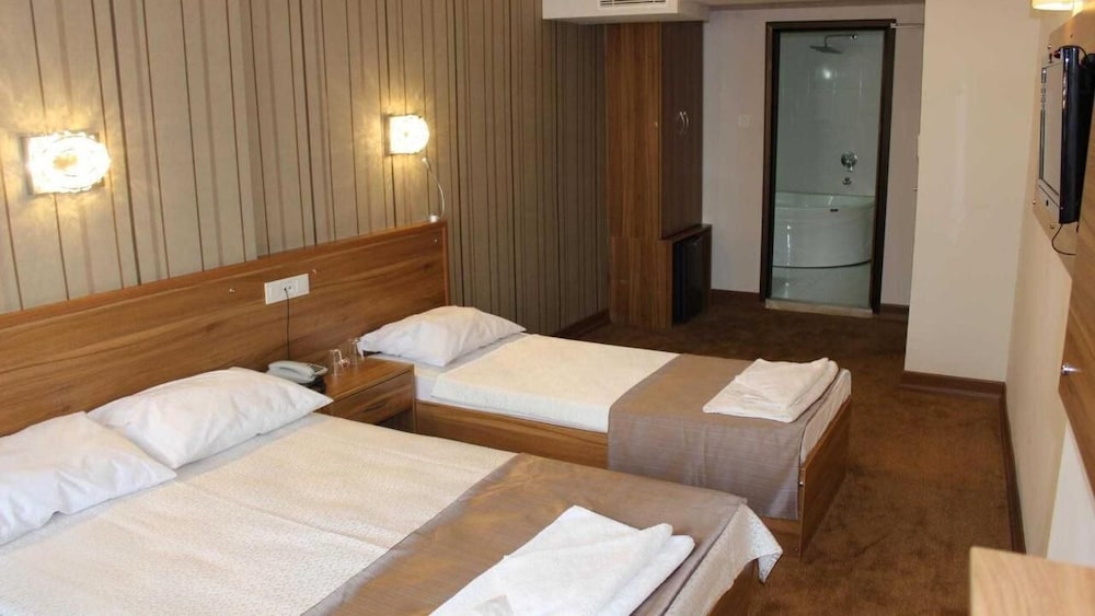 Grand Laleli Hotel 13