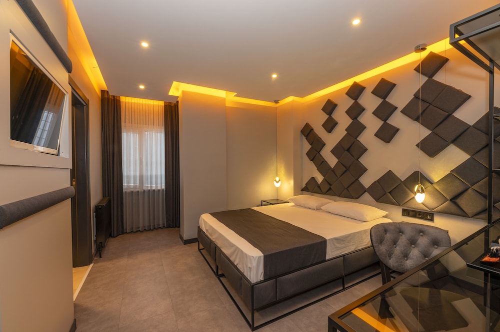 White Palace Hotel 17