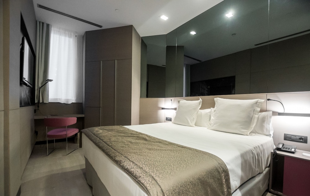 Negresco Princess 10