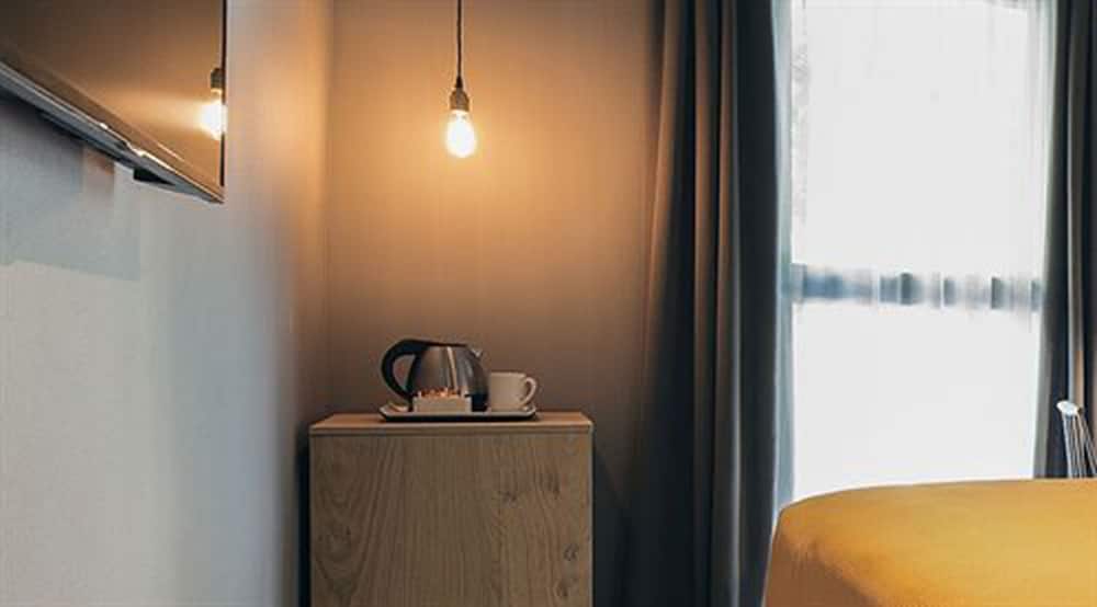 Yurbban Trafalgar Hotel 22