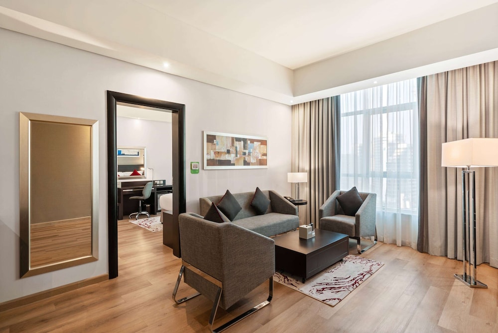 Ramada by Wyndham Dubai Barsha Heights 14