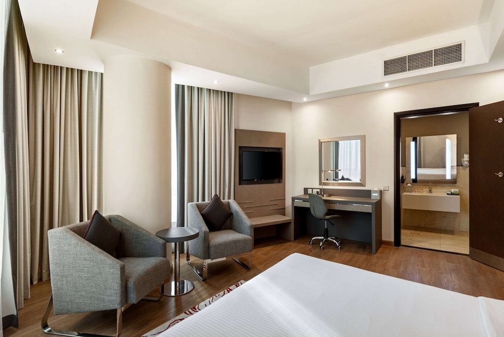 Ramada by Wyndham Dubai Barsha Heights 18