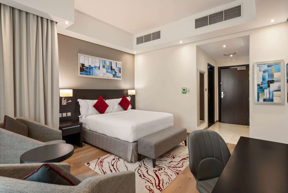 Ramada by Wyndham Dubai Barsha Heights 13