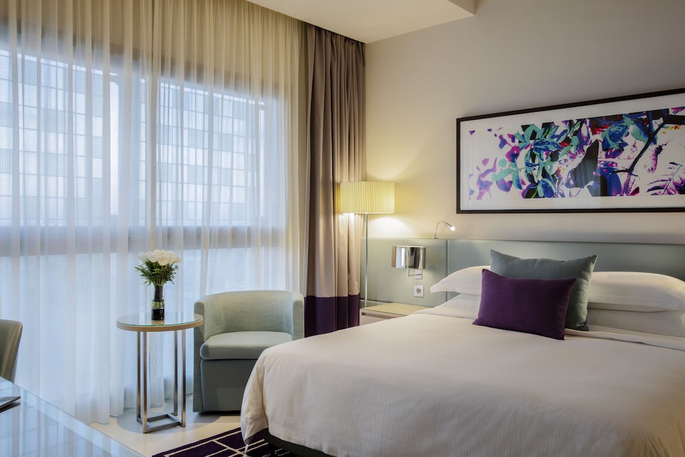 Capital Centre Arjaan by Rotana 14
