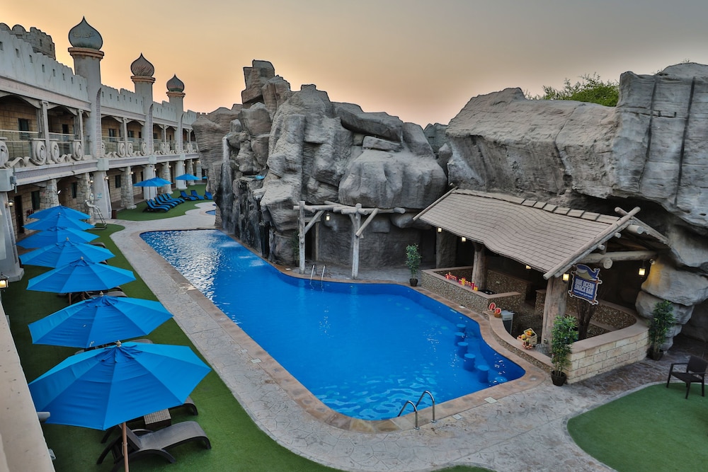 Emirates Park Zoo & Resort 22