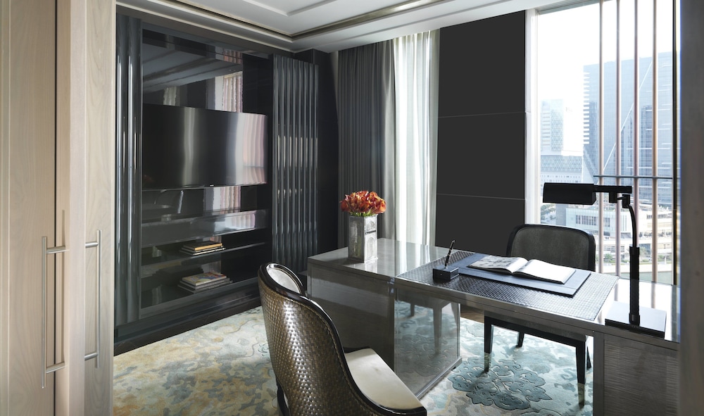 Four Seasons Hotel Abu Dhabi at Al Maryah Island 11