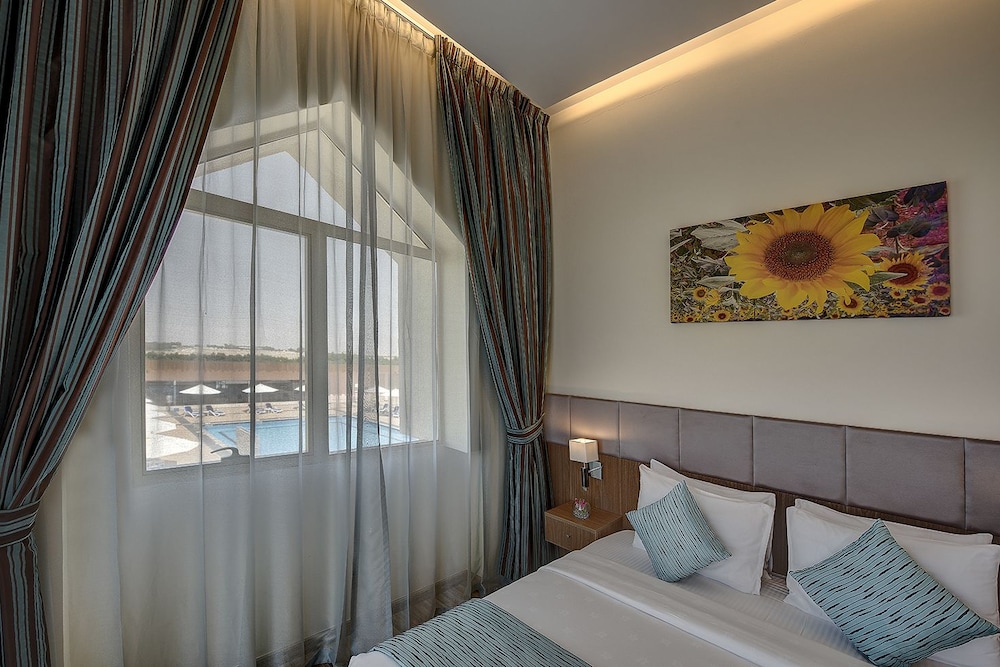 Western Hotel – Ghayathi 3