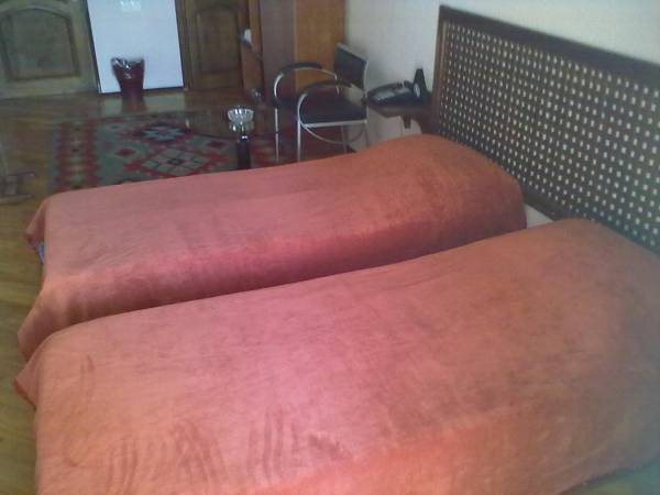 Nur Hotel 1