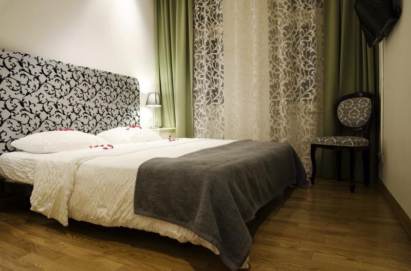 Dolce Vita Suites Hotel 2