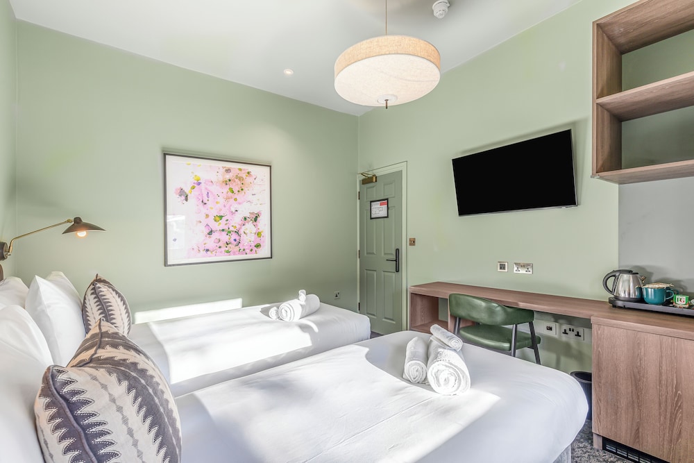 Clapham Guest House 10
