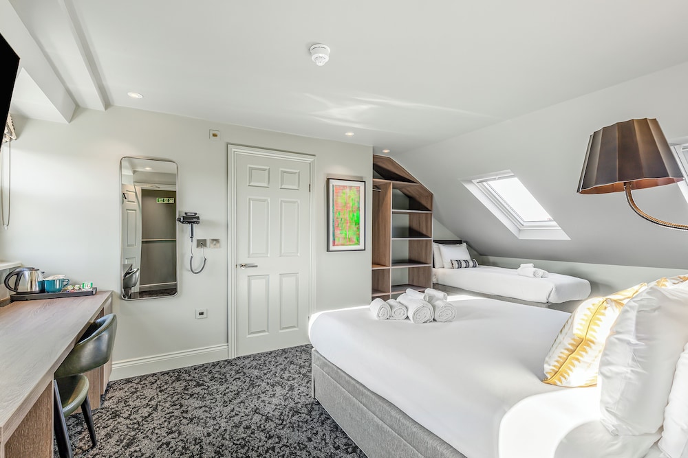 Clapham Guest House 2