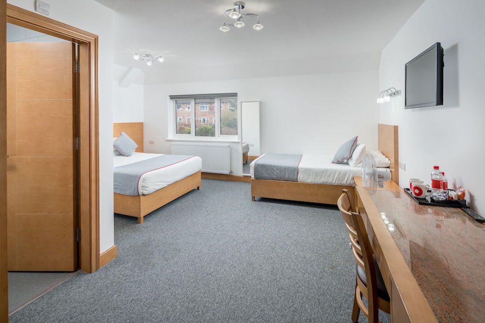 Flexistay Sutton Aparthotel 13