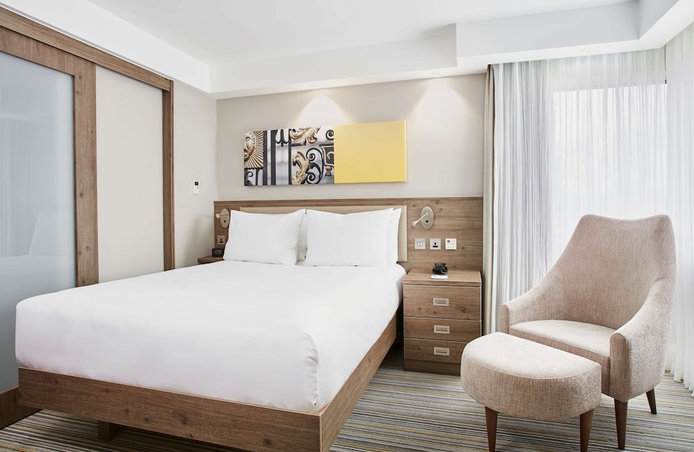 Hampton by Hilton Oxford 4